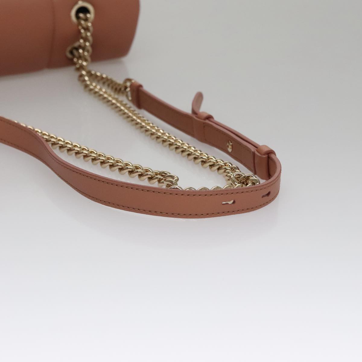 Salvatore Ferragamo Vara Brown Leather Shoulder Bag (Pre-Owned)