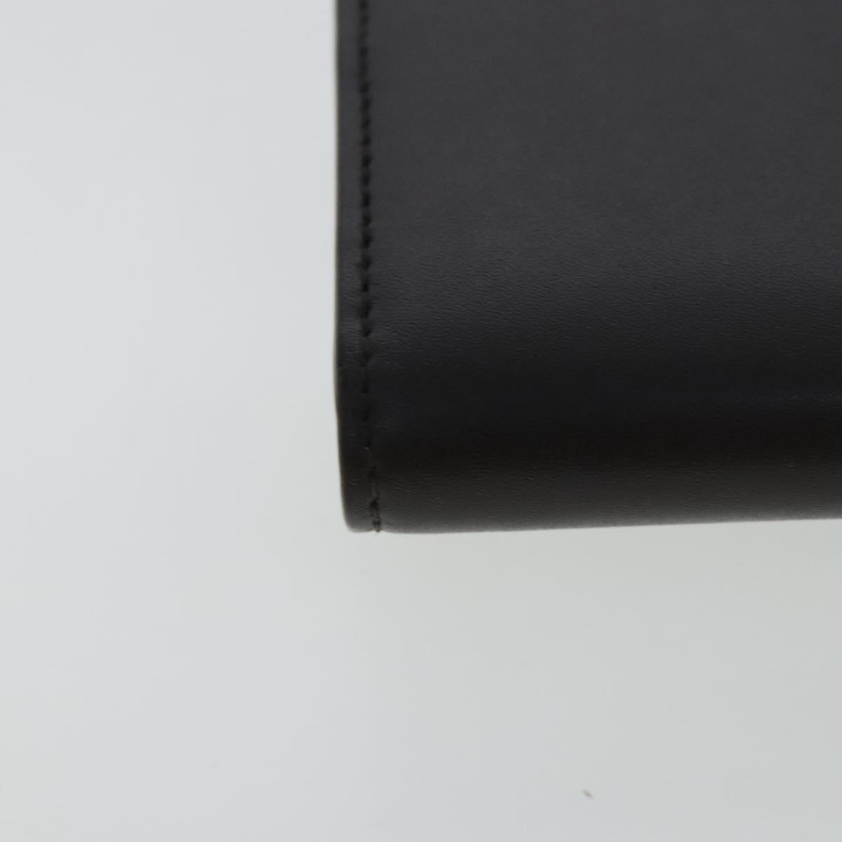 Salvatore Ferragamo Vara Black Leather Wallet  (Pre-Owned)