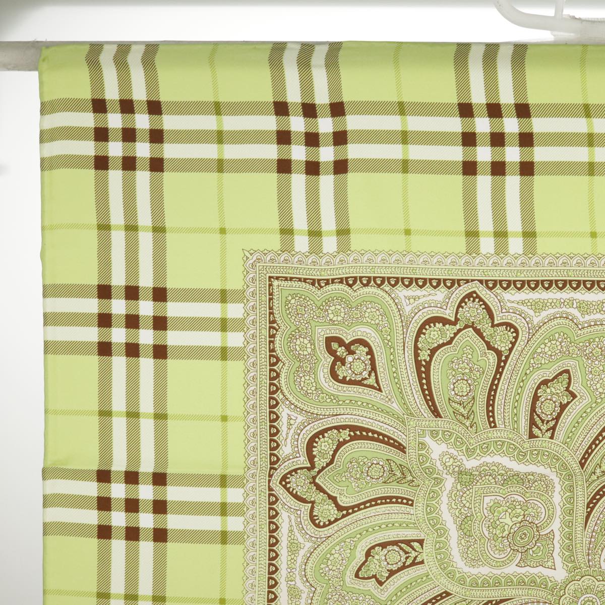 Burberry Green Silk Scarf  (Pre-Owned)