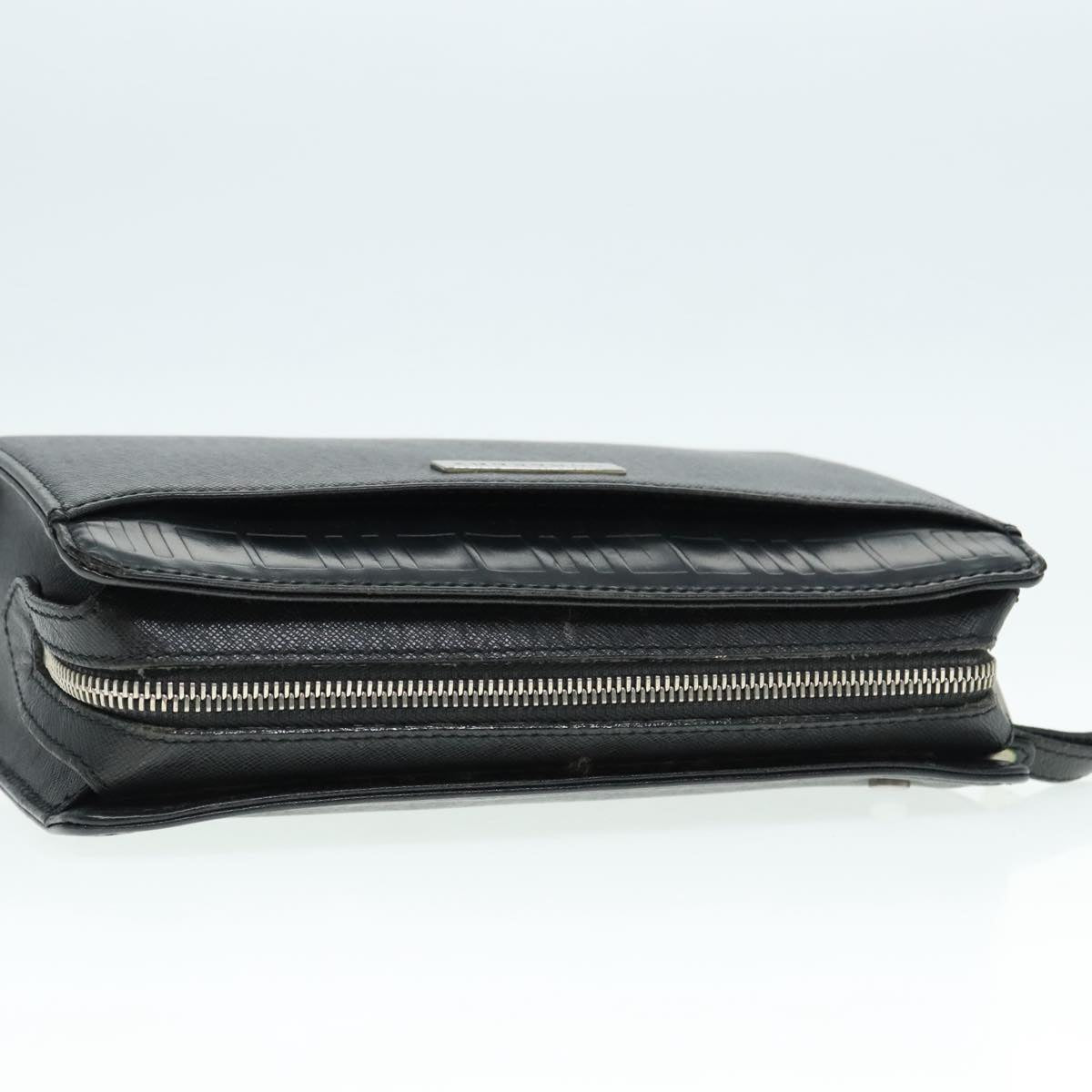 Burberry Black Leather Clutch Bag (Pre-Owned)