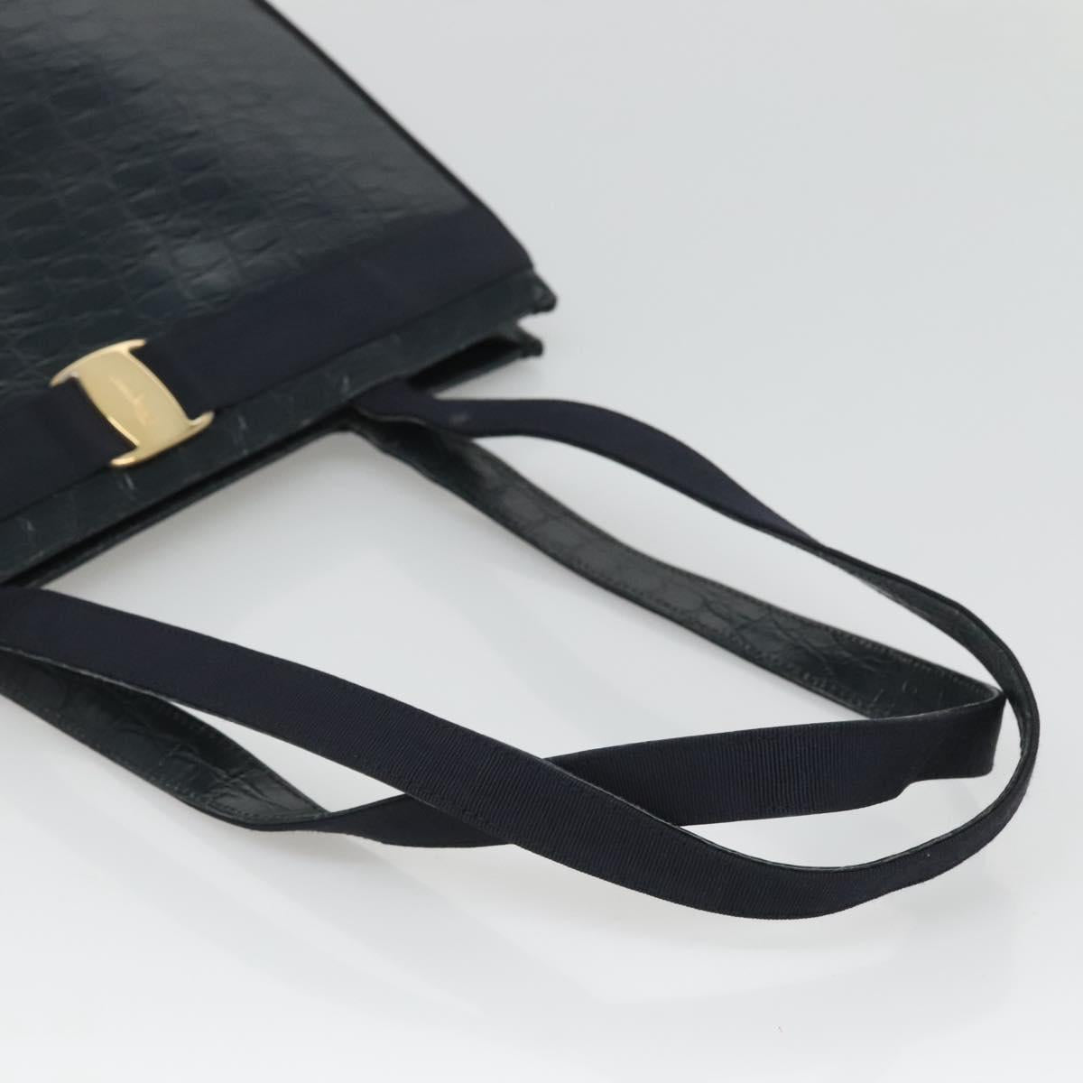 Salvatore Ferragamo Vara Navy Leather Shoulder Bag (Pre-Owned)