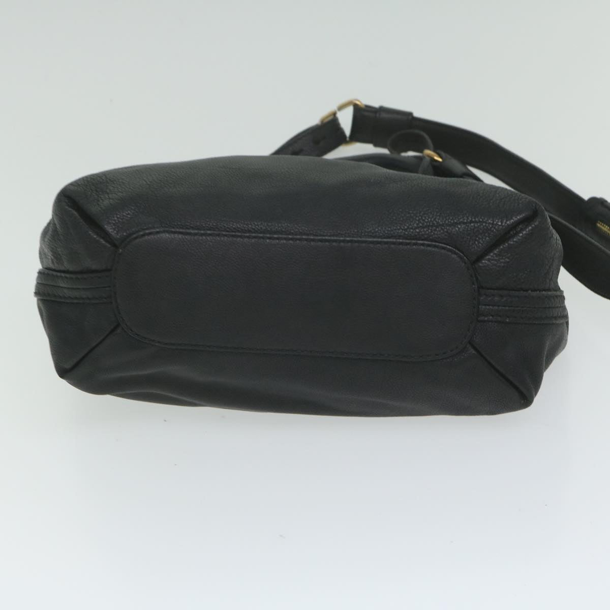 Chloé Black Leather Handbag (Pre-Owned)