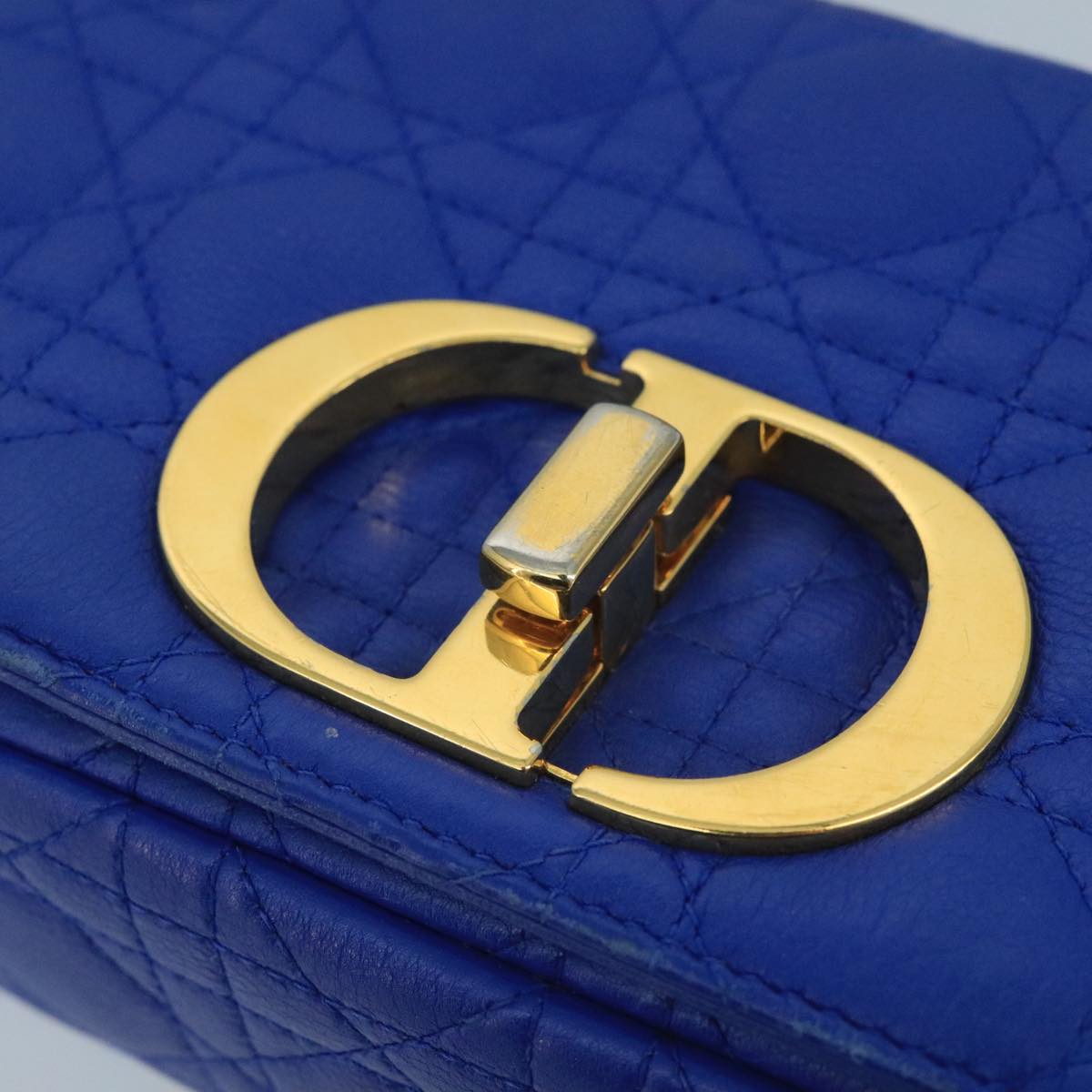 Dior Caro Blue Leather Shoulder Bag (Pre-Owned)