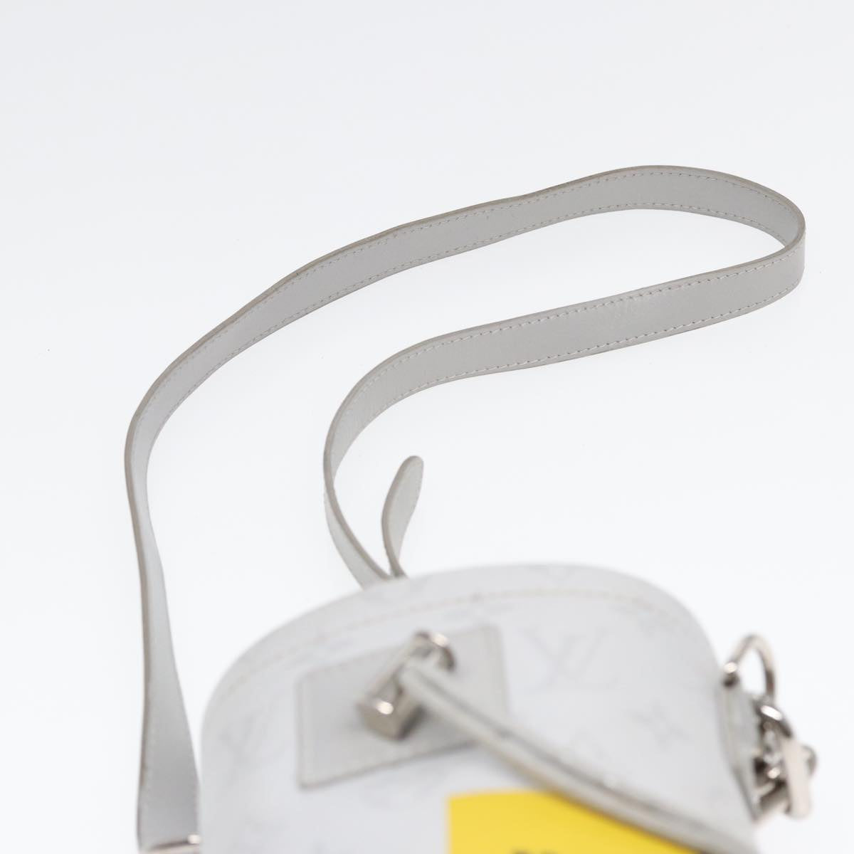 Louis Vuitton Chalk Nano White Leather Shoulder Bag (Pre-Owned)