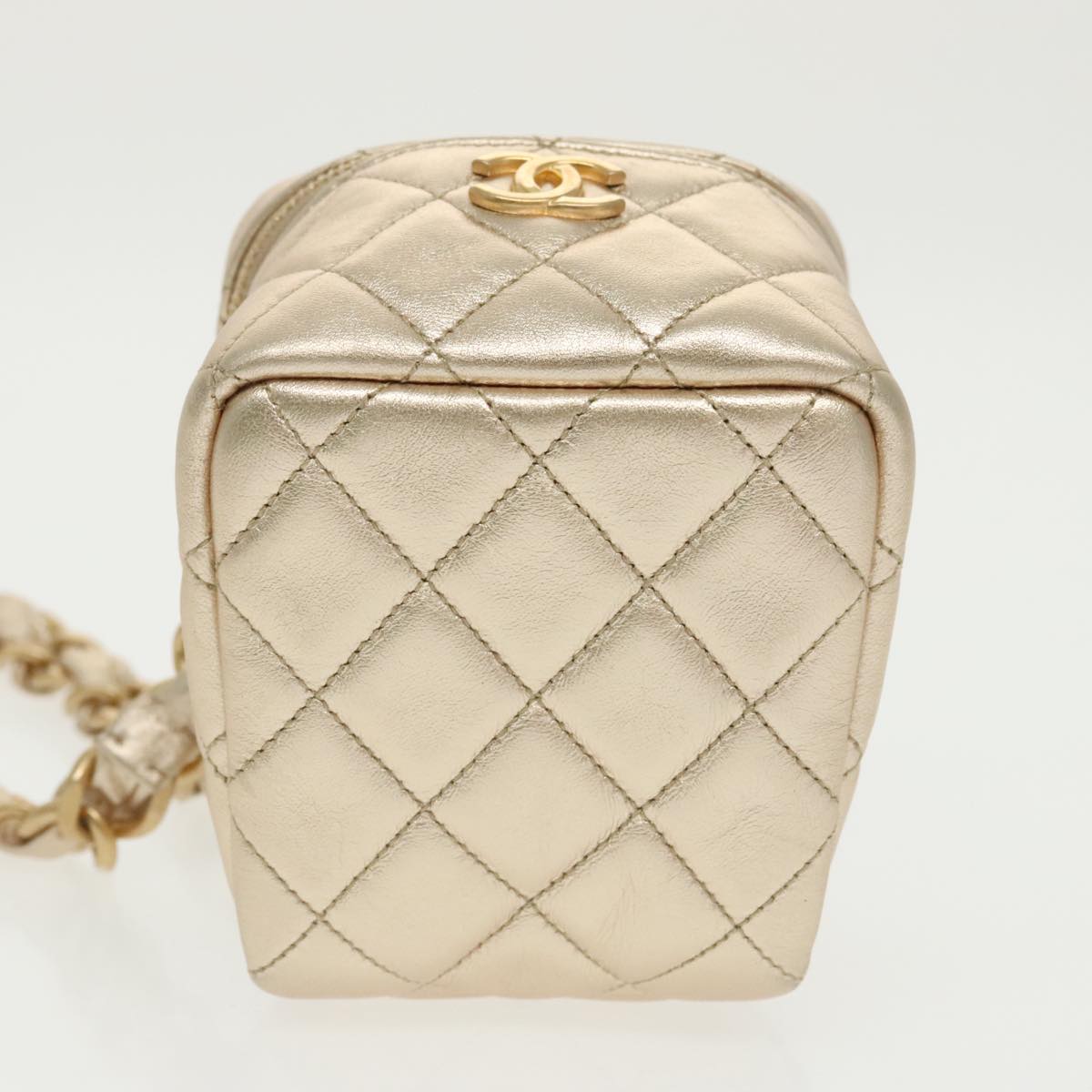 Chanel Trendy Cc Gold Leather Shoulder Bag (Pre-Owned)
