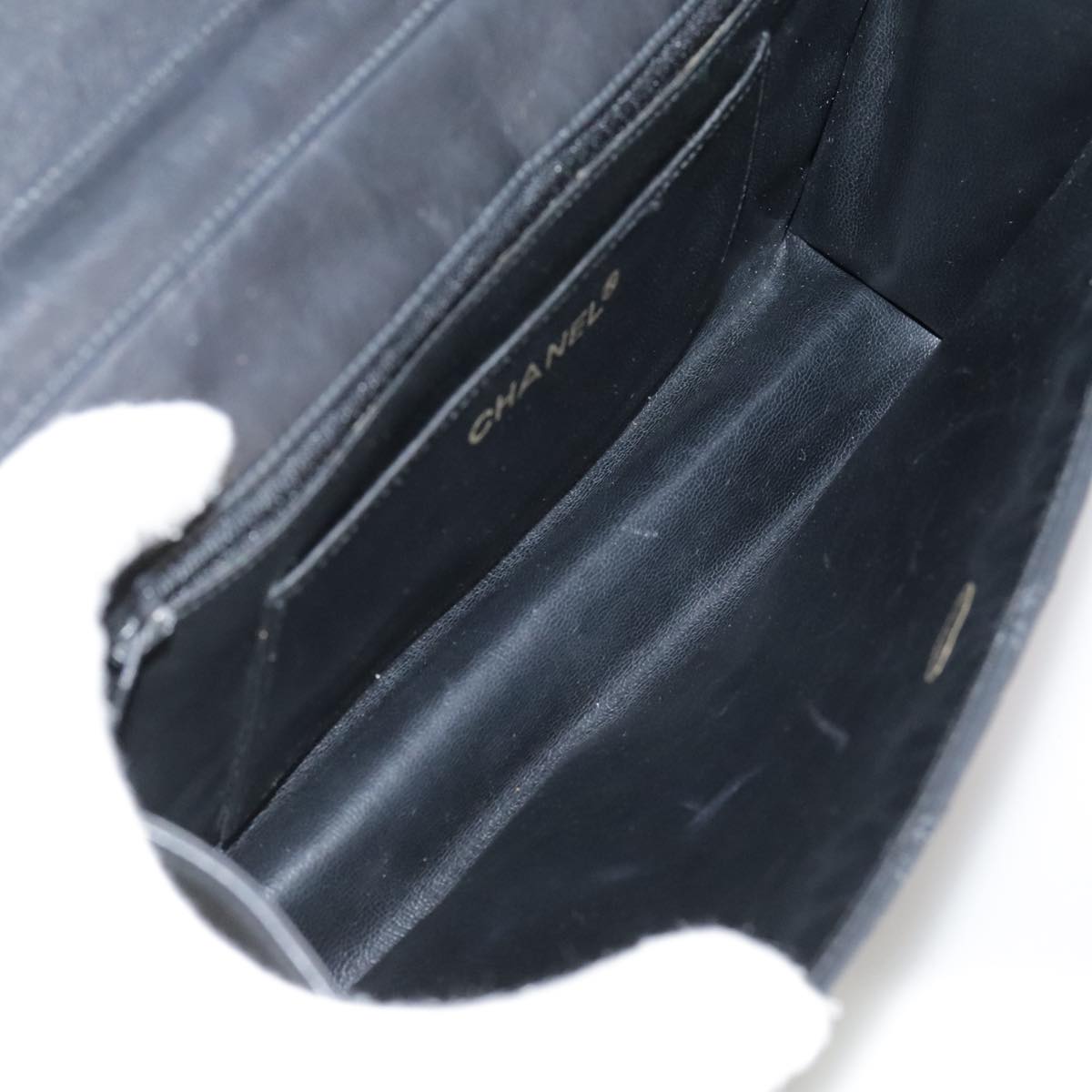 Chanel Single Flap Black Leather Shoulder Bag (Pre-Owned)