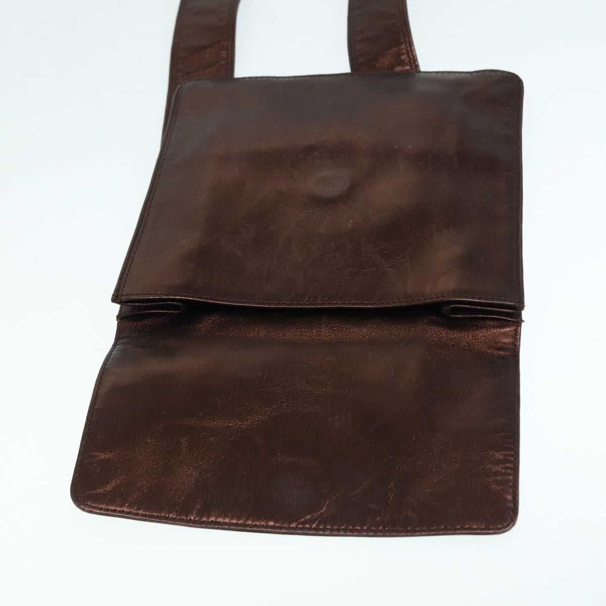 Chanel Brown Leather Shoulder Bag (Pre-Owned)