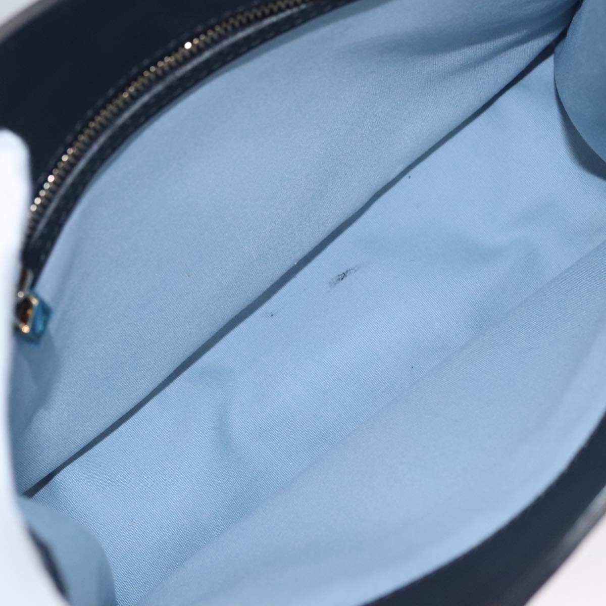 Louis Vuitton Catherine Grey Canvas Handbag (Pre-Owned)