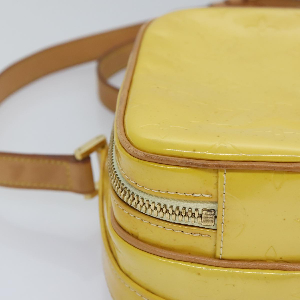 Louis Vuitton Wooster Yellow Patent Leather Shoulder Bag (Pre-Owned)