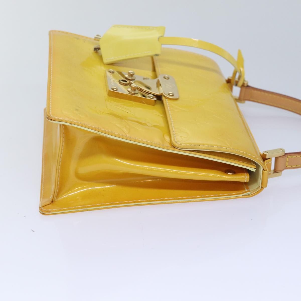 Louis Vuitton Spring Street Yellow Patent Leather Handbag (Pre-Owned)