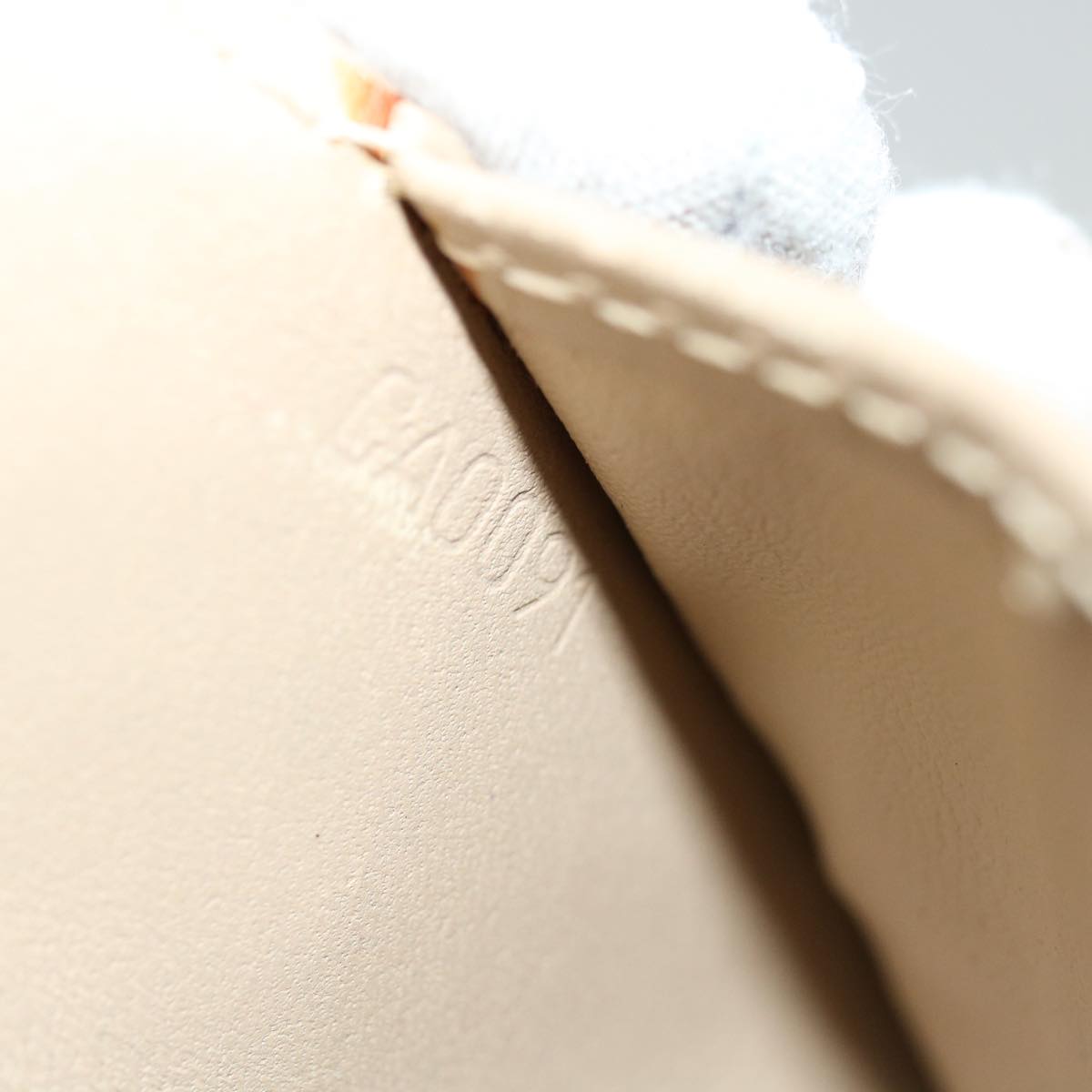 Louis Vuitton Agenda Pm Beige Patent Leather Wallet  (Pre-Owned)