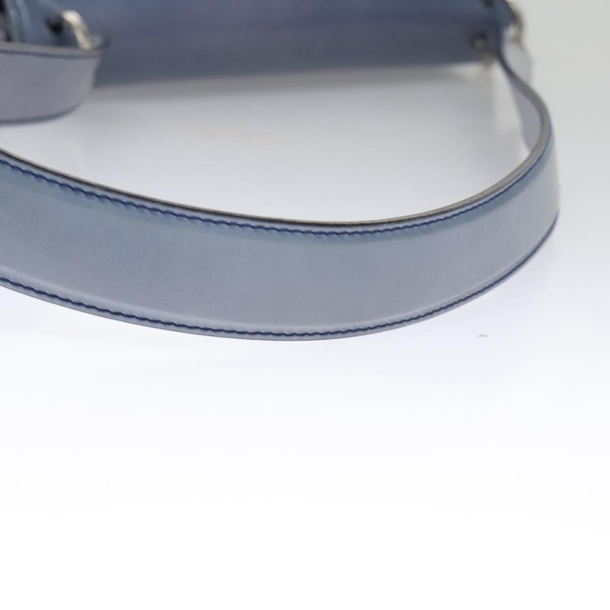 Salvatore Ferragamo Gancini Blue Patent Leather Shoulder Bag (Pre-Owned)