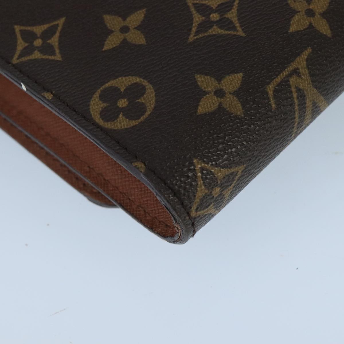 Louis Vuitton Bordeaux Brown Canvas Shoulder Bag (Pre-Owned)