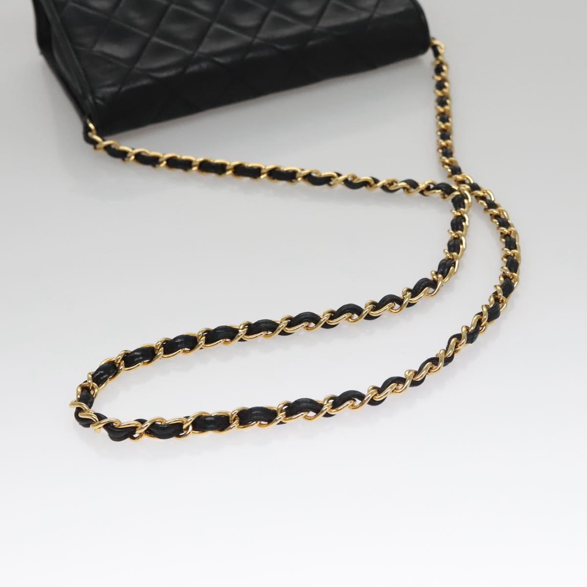 Chanel Full Flap Black Leather Shoulder Bag (Pre-Owned)