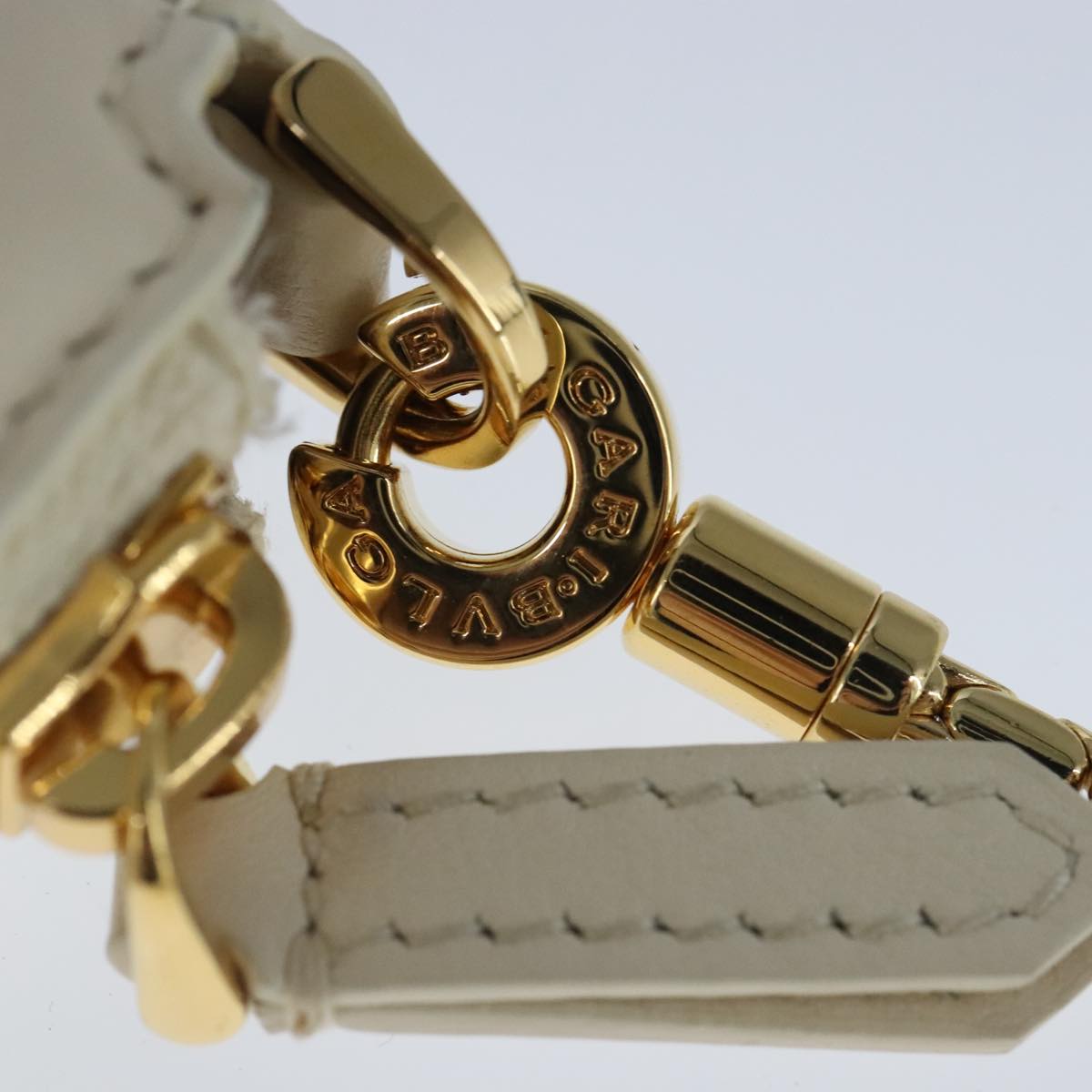Bulgari Serpenti White Leather Handbag (Pre-Owned)