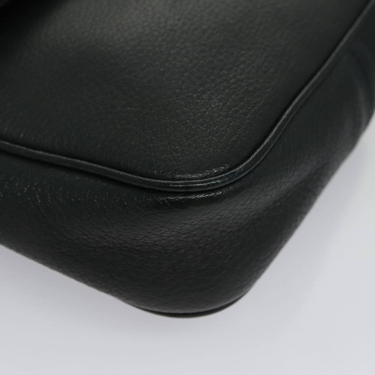 Givenchy Black Leather Shoulder Bag (Pre-Owned)