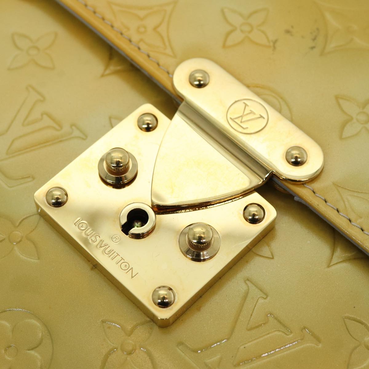 Louis Vuitton Spring Street Yellow Patent Leather Handbag (Pre-Owned)