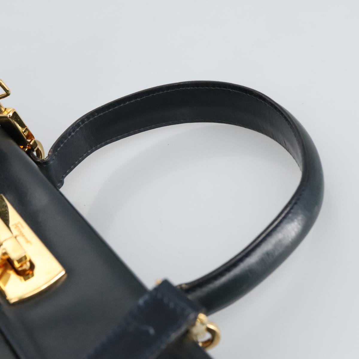 Salvatore Ferragamo Gancini Navy Leather Handbag (Pre-Owned)