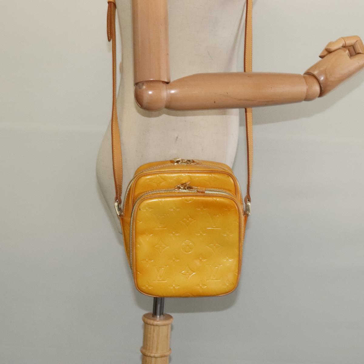 Louis Vuitton Wooster Yellow Patent Leather Shoulder Bag (Pre-Owned)