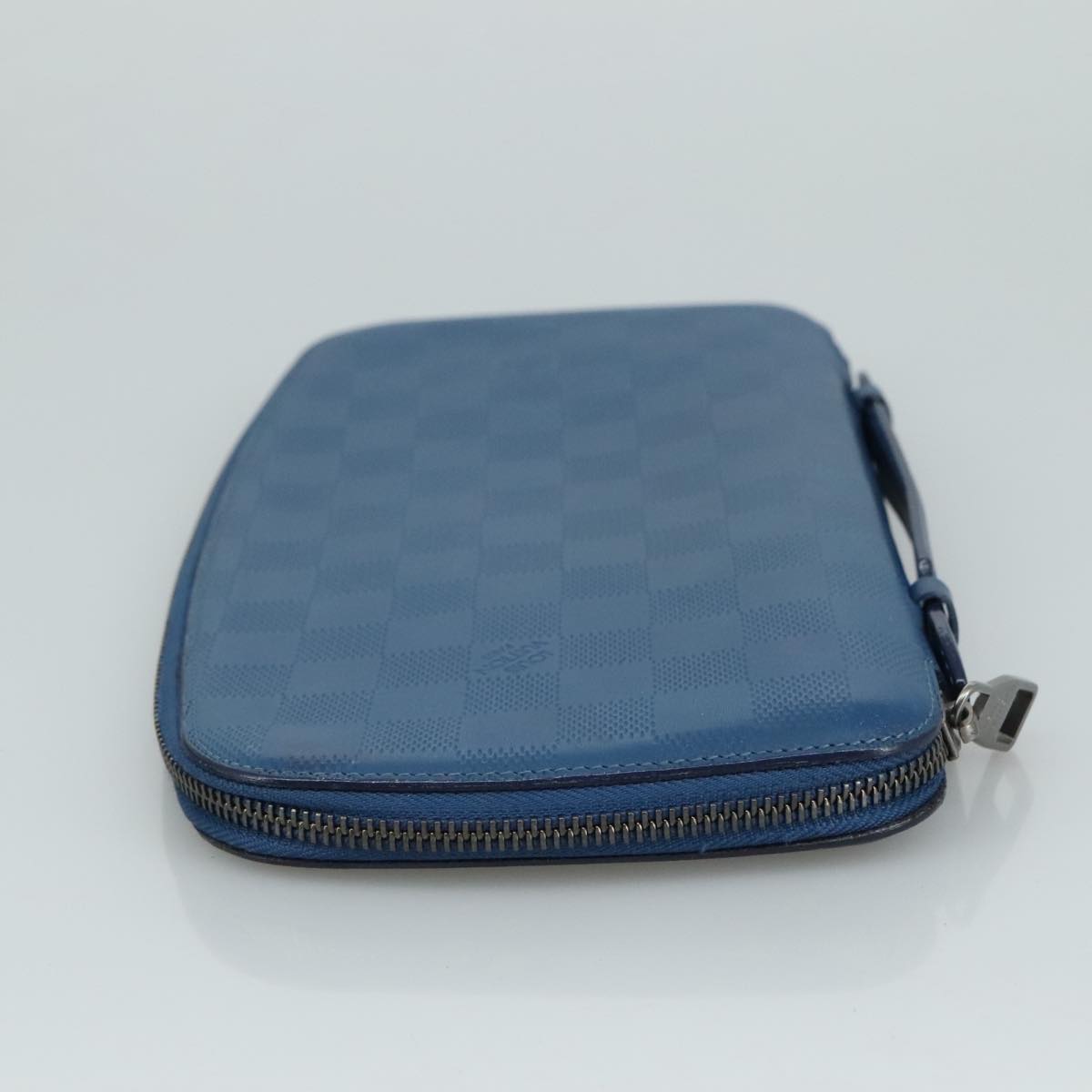 Louis Vuitton Atholl Blue Leather Clutch Bag (Pre-Owned)