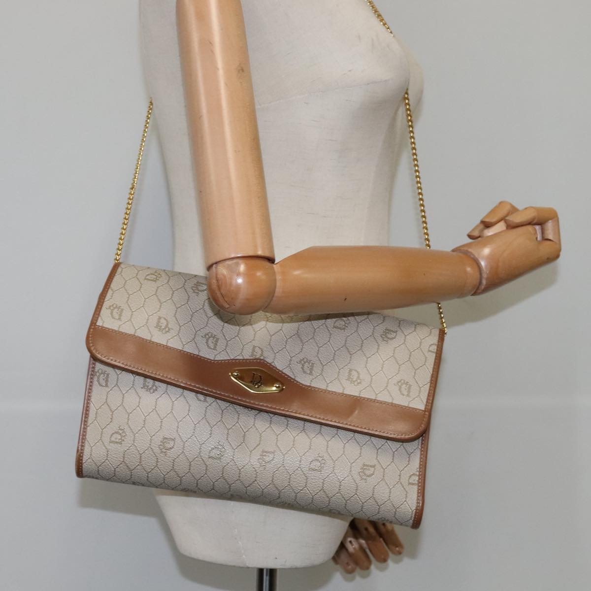 Dior Honeycomb Beige Canvas Shoulder Bag (Pre-Owned)