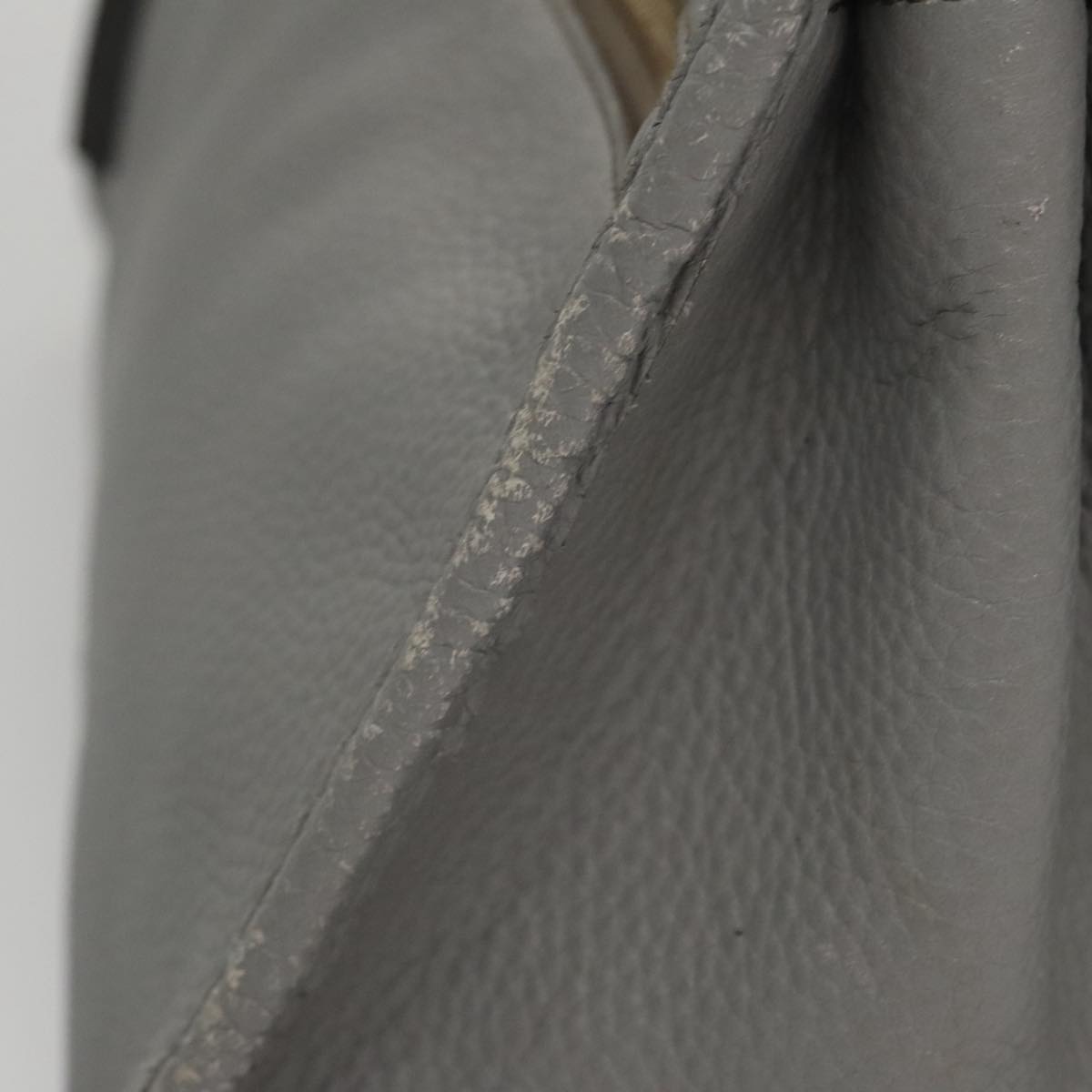 Bally Grey Leather Handbag (Pre-Owned)