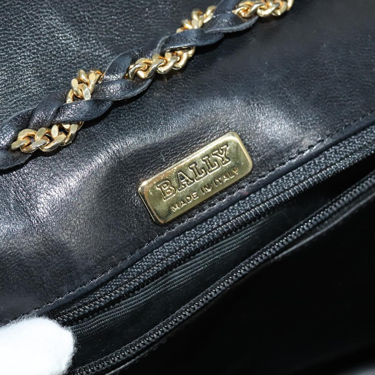 Bally Black Leather Shoulder Bag (Pre-Owned)
