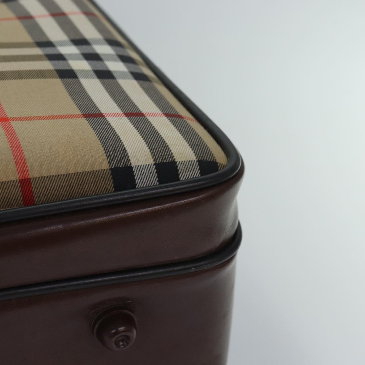 Burberry Beige Canvas Travel Bag (Pre-Owned)