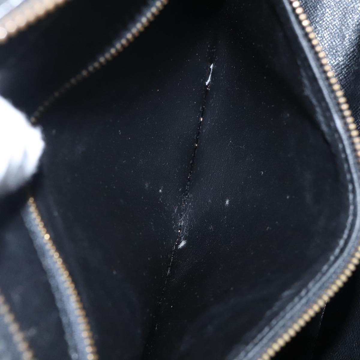 Louis Vuitton Trocadéro Black Leather Shoulder Bag (Pre-Owned)