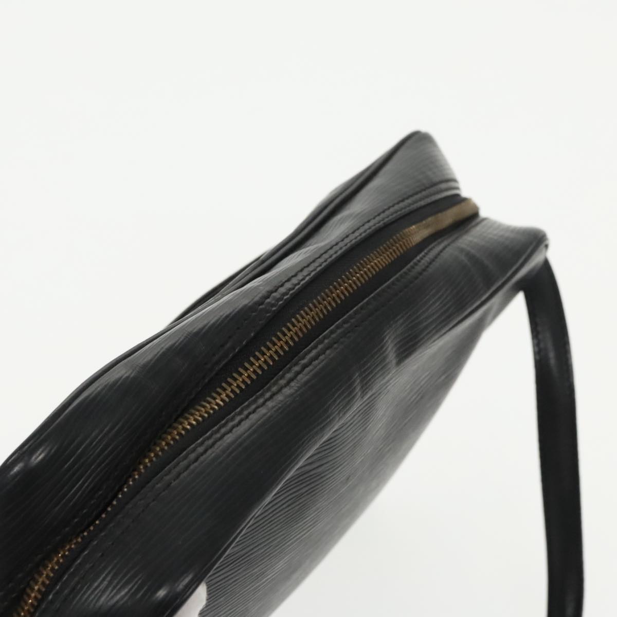 Louis Vuitton Trocadéro Black Leather Shoulder Bag (Pre-Owned)