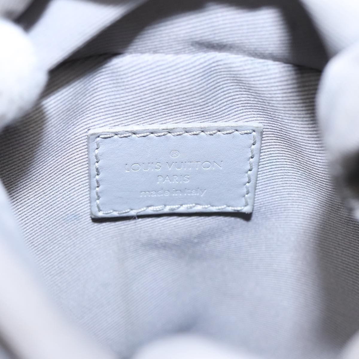 Louis Vuitton Chalk Nano White Leather Shoulder Bag (Pre-Owned)