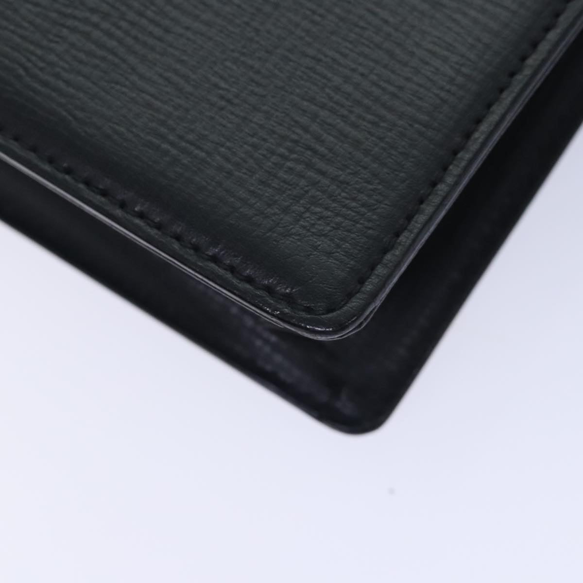 Burberry Black Leather Clutch Bag (Pre-Owned)