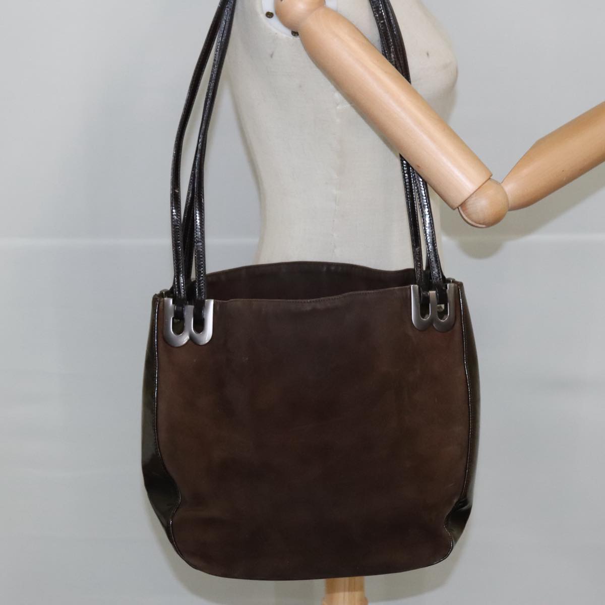 Bally Brown Suede Shoulder Bag (Pre-Owned)