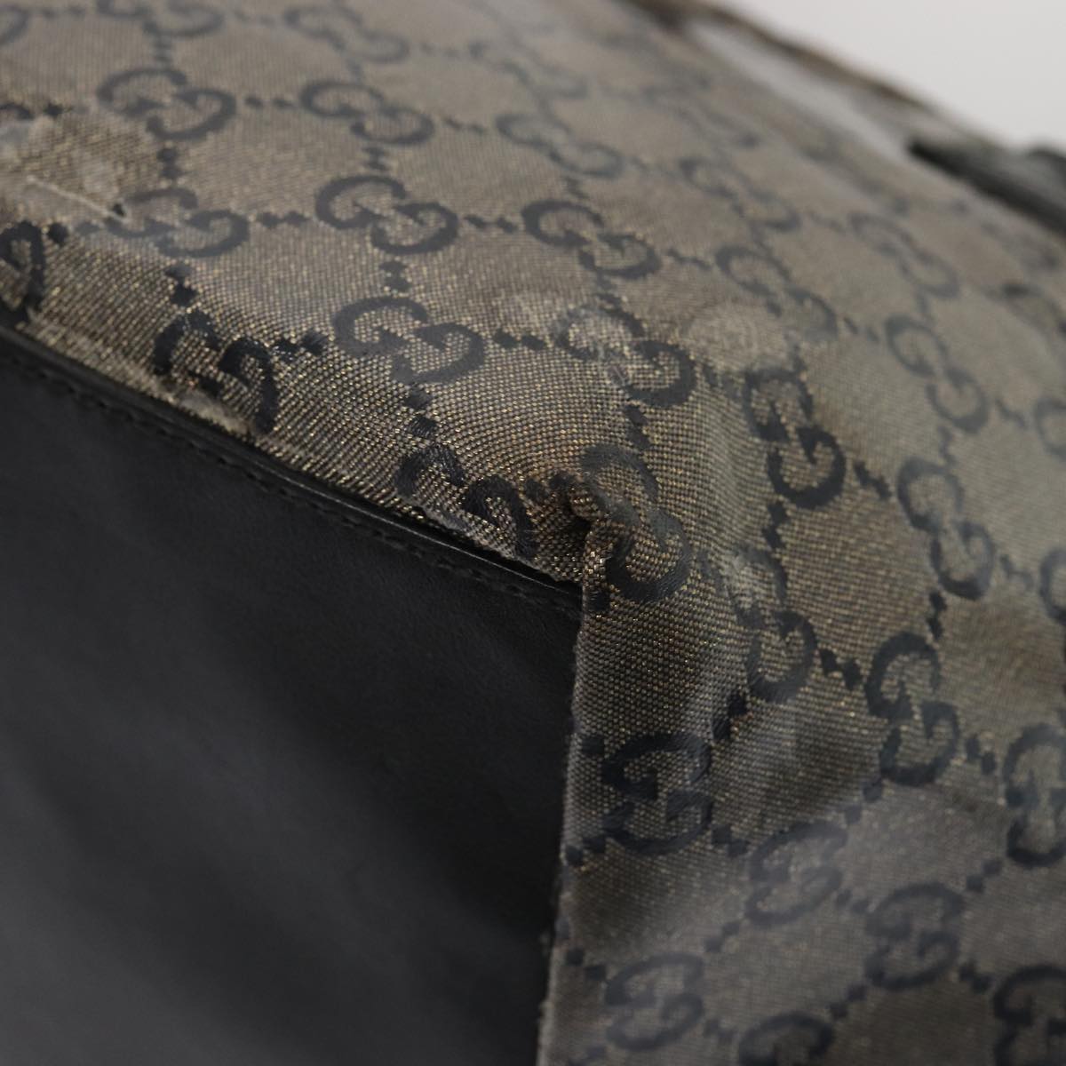 Gucci Gg Canvas Black Canvas Tote Bag (Pre-Owned)