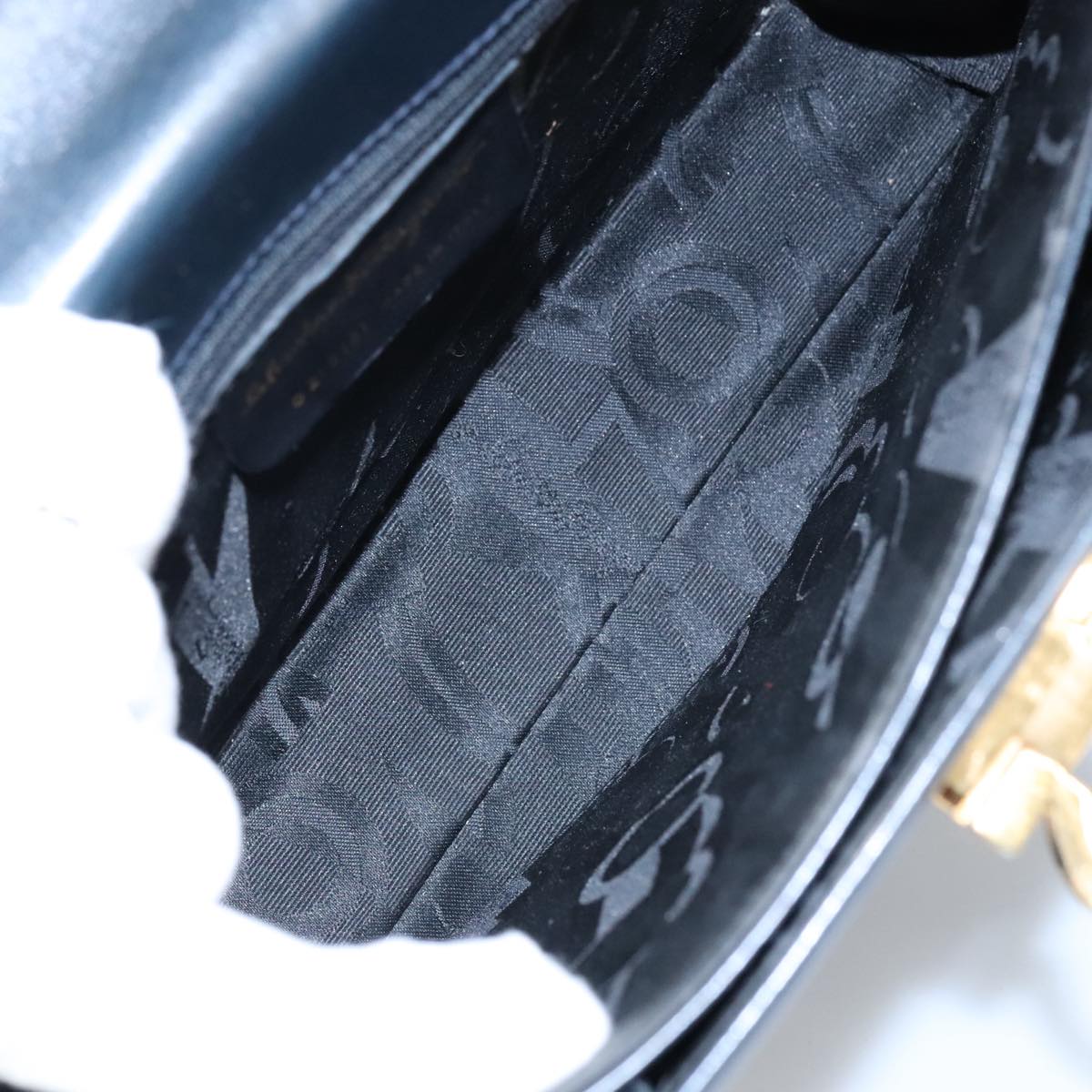 Salvatore Ferragamo Gancini Navy Leather Handbag (Pre-Owned)