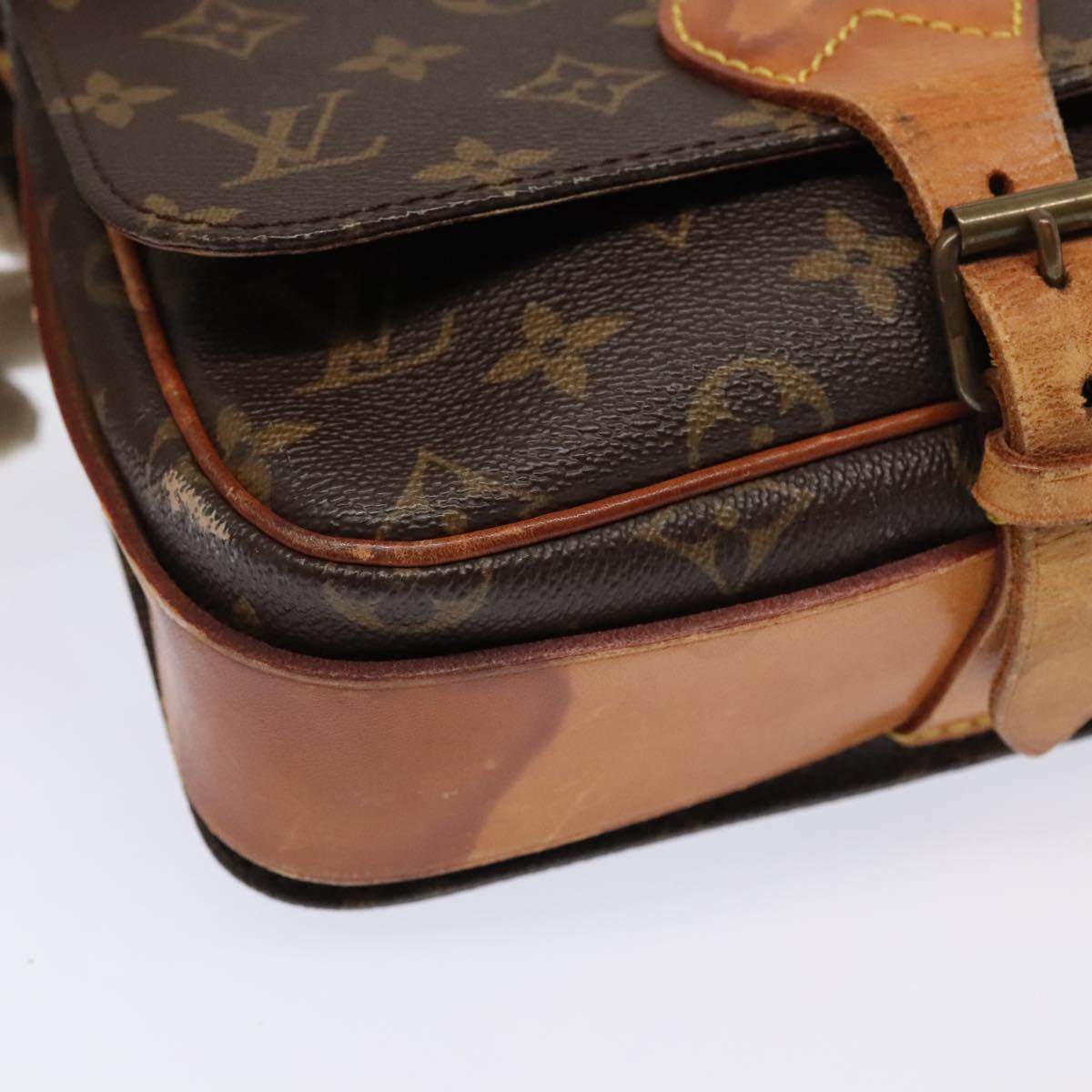 Louis Vuitton Cartouchière Brown Canvas Shoulder Bag (Pre-Owned)