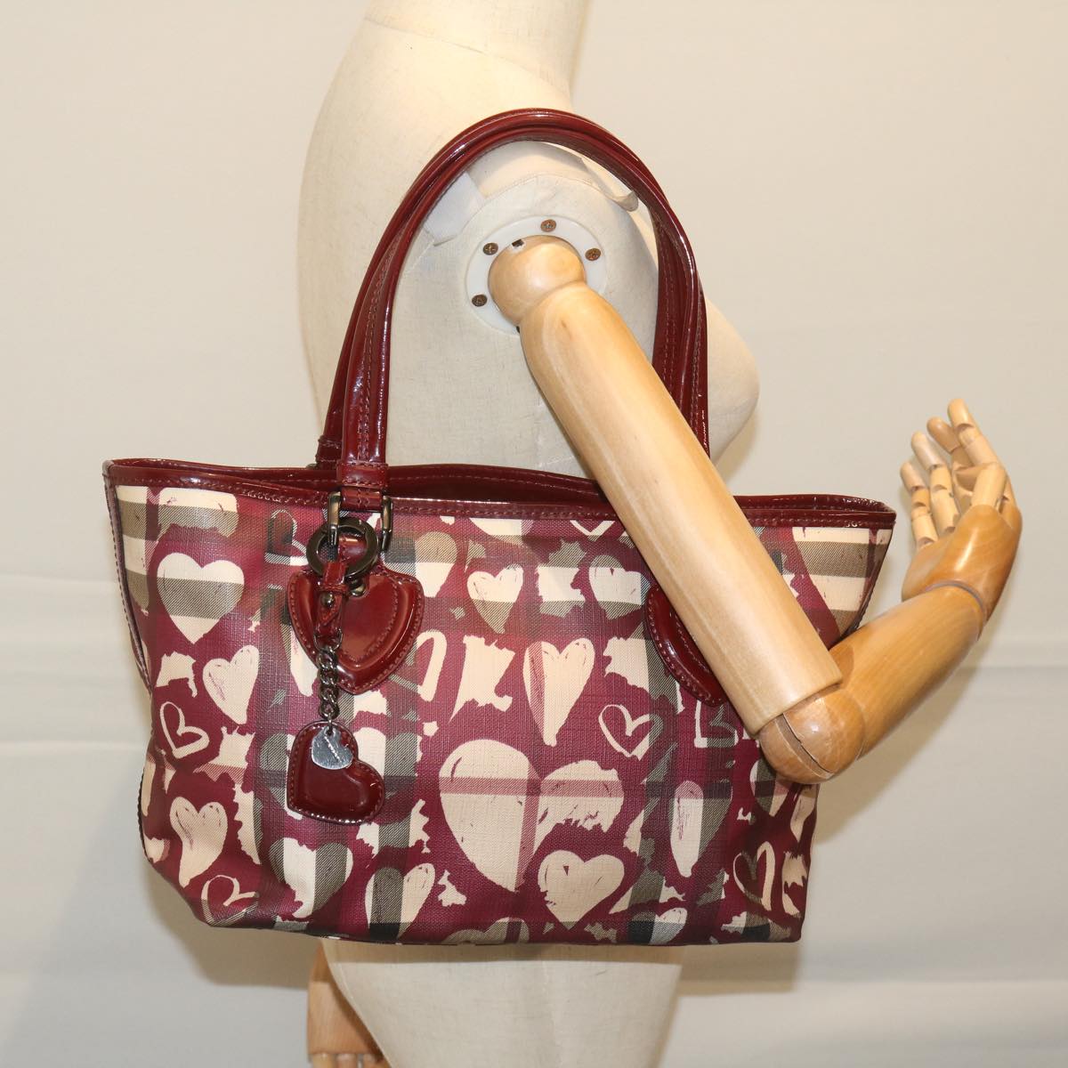 Burberry Nova Check Red Canvas Tote Bag (Pre-Owned)