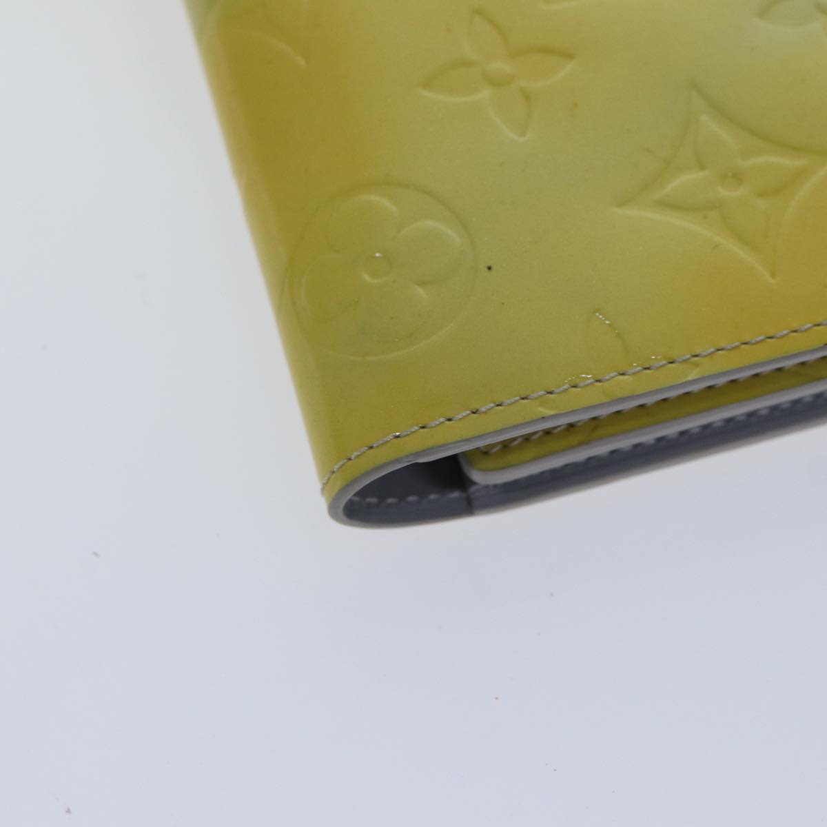 Louis Vuitton Walker Yellow Patent Leather Clutch Bag (Pre-Owned)