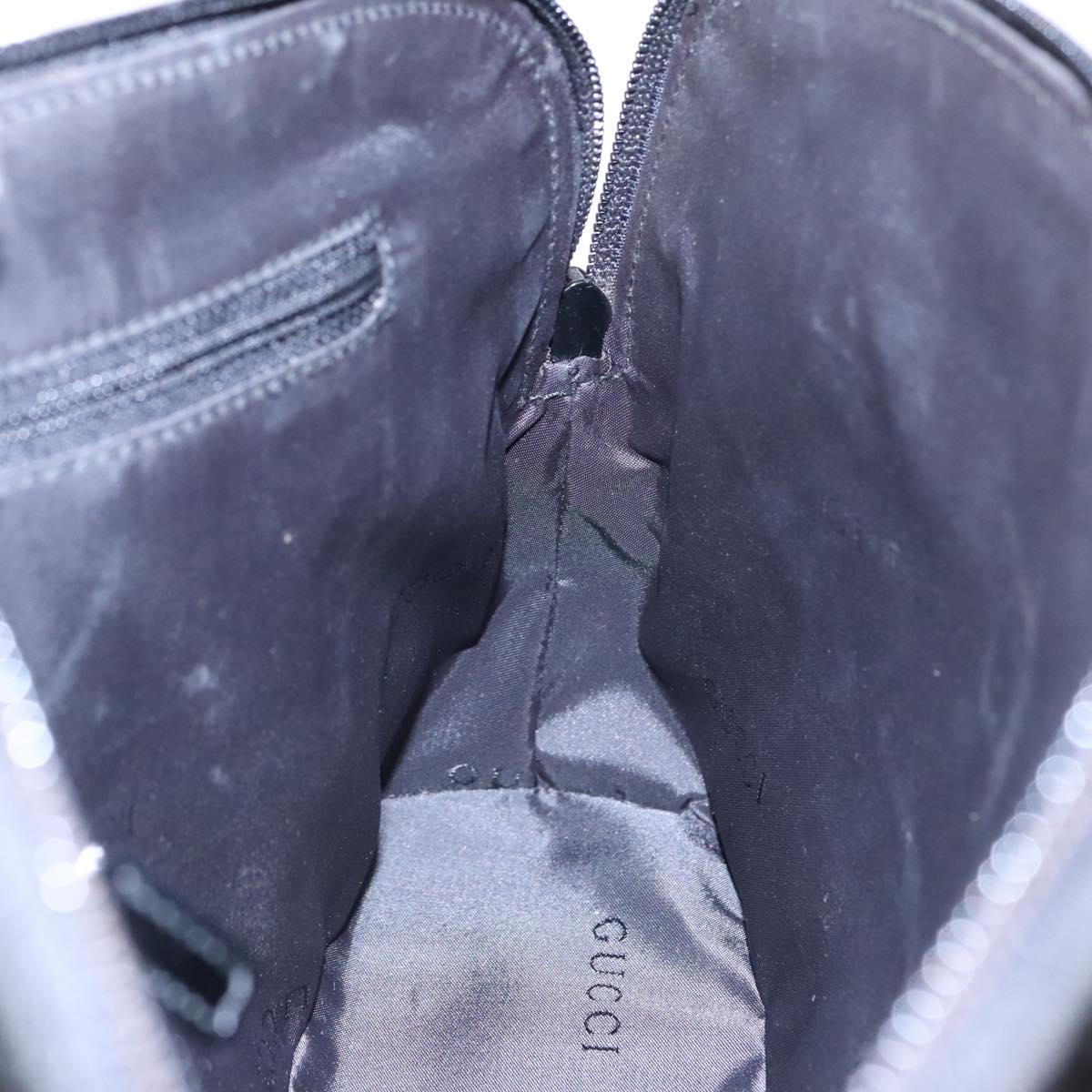 Gucci Black Canvas Shoulder Bag (Pre-Owned)