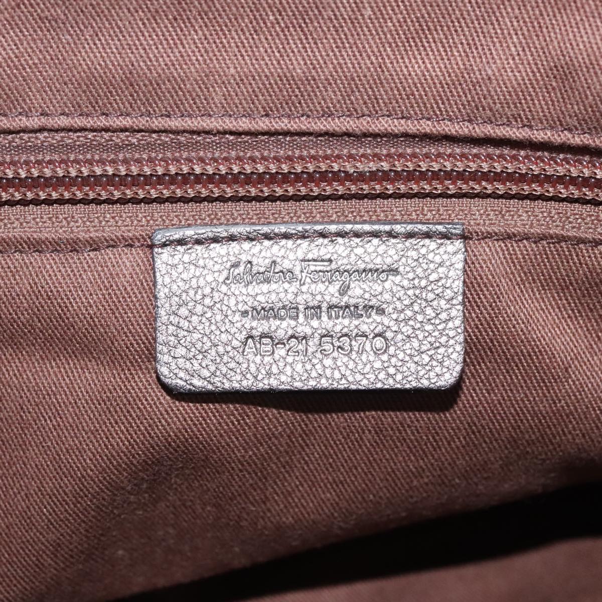 Salvatore Ferragamo Gancini Silver Leather Shopper Bag (Pre-Owned)