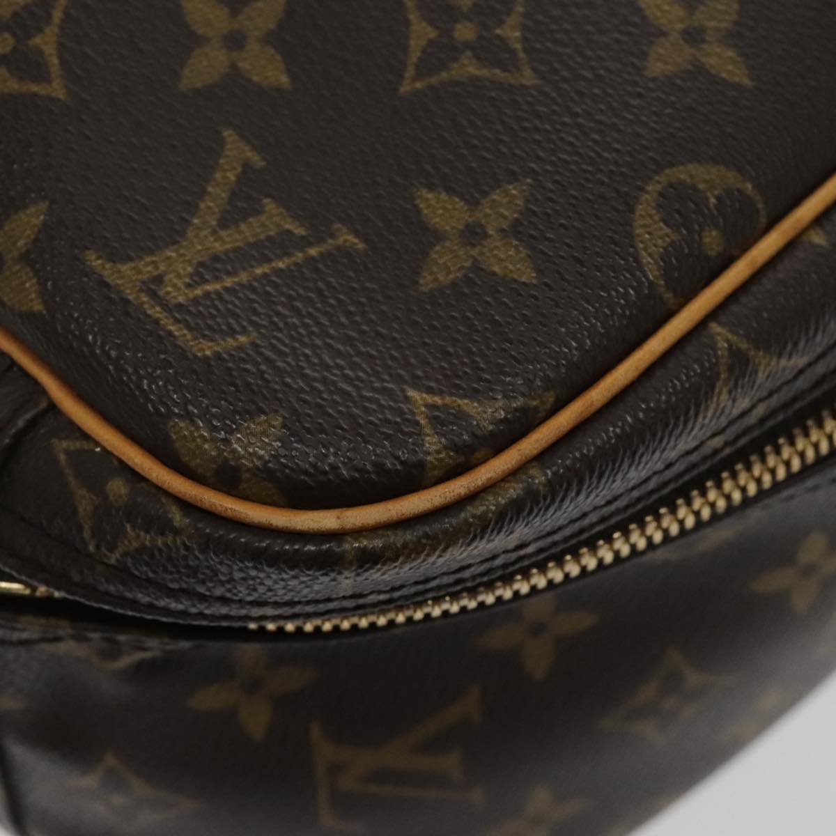 Louis Vuitton Excursion Brown Leather Handbag (Pre-Owned)