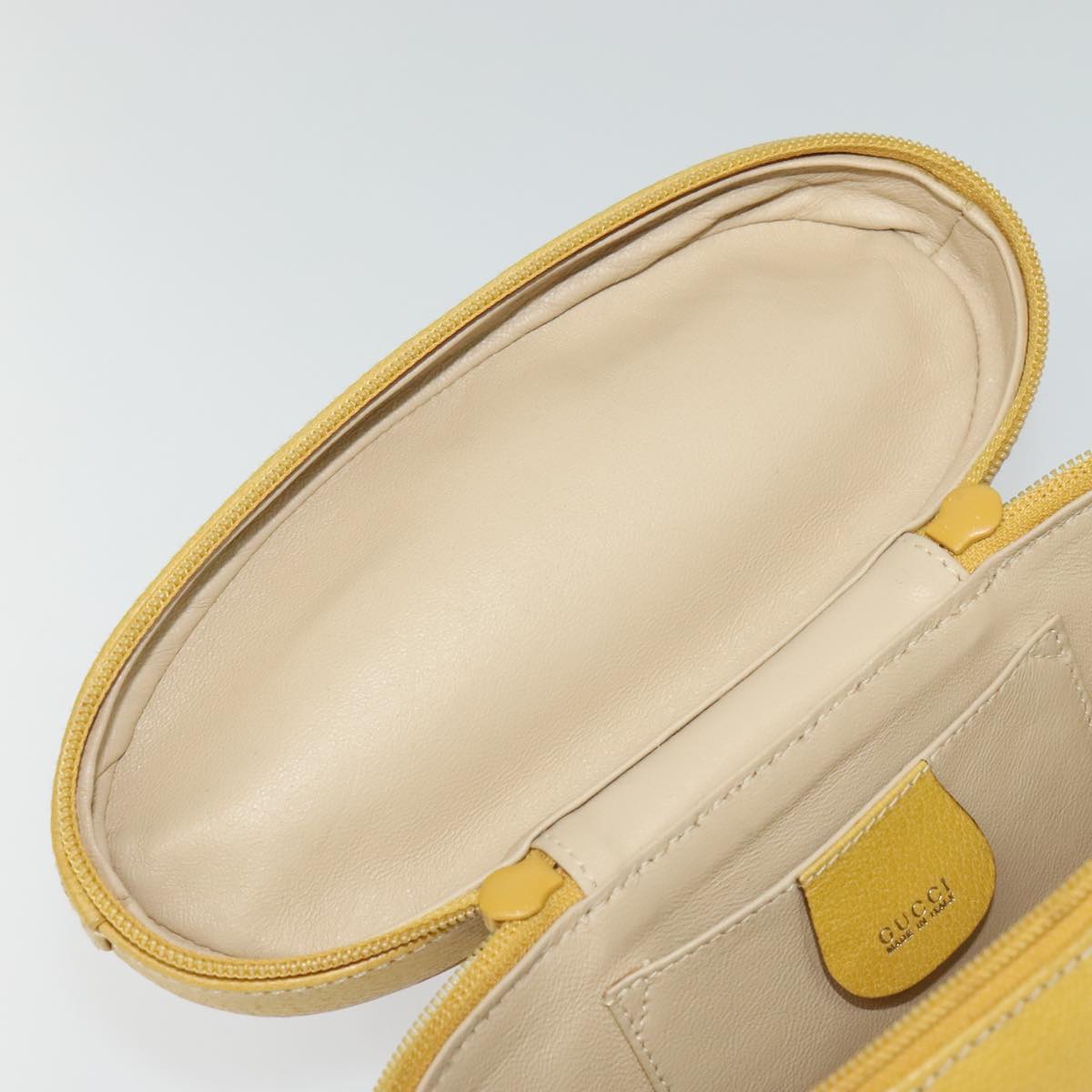 Gucci Bamboo Yellow Leather Clutch Bag (Pre-Owned)