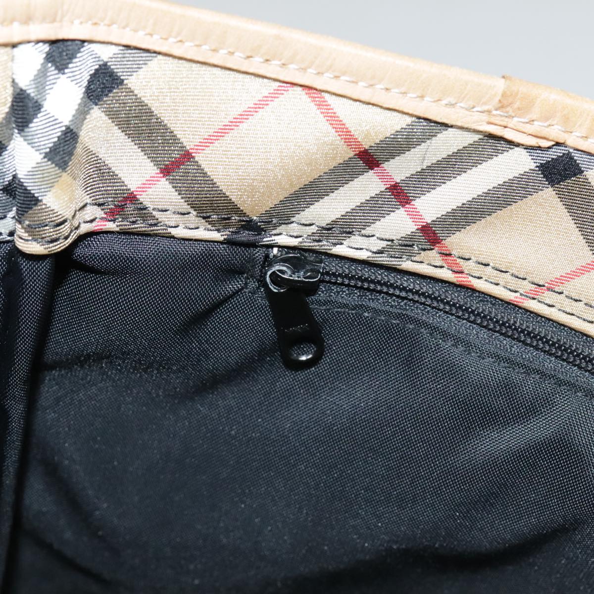 Burberry Nova Check Black Synthetic Tote Bag (Pre-Owned)