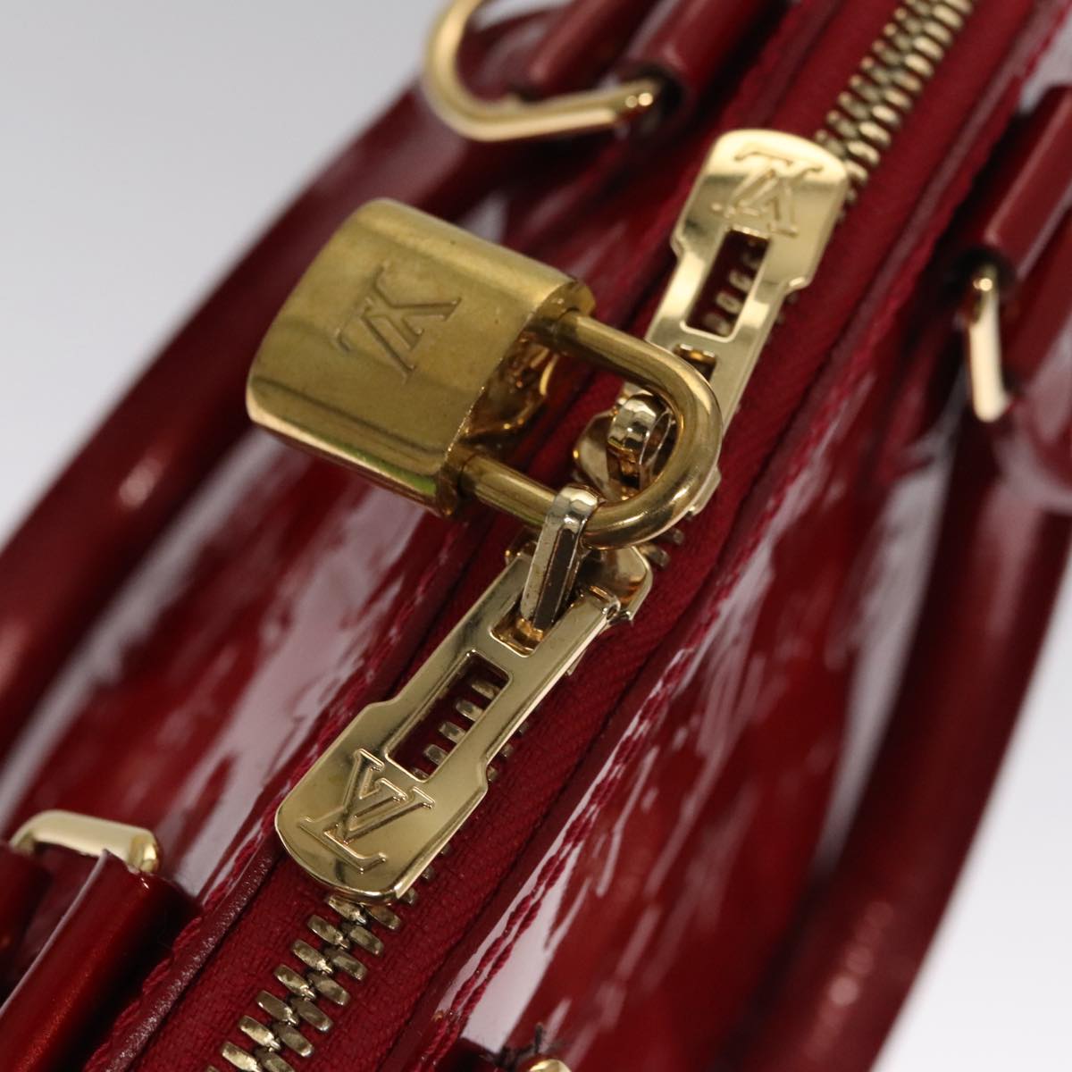 Louis Vuitton Alma Red Patent Leather Handbag (Pre-Owned)
