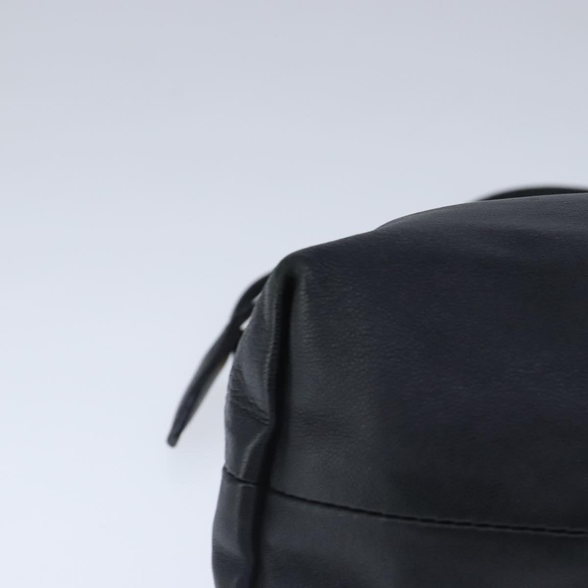 Burberry Black Leather Shoulder Bag (Pre-Owned)