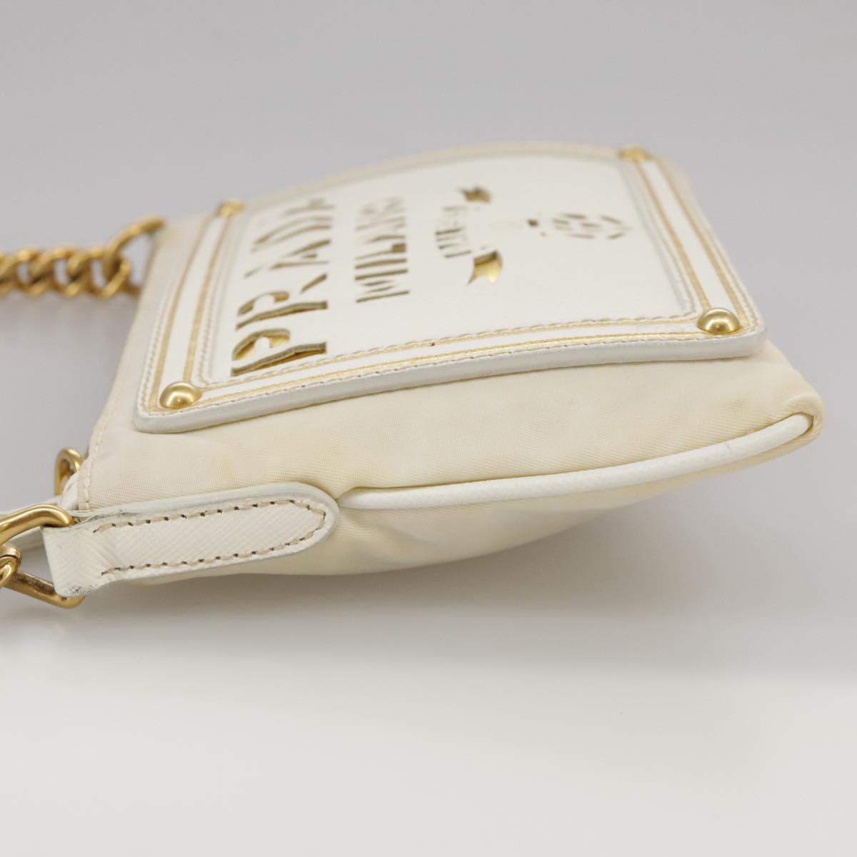 Prada Tessuto White Synthetic Shoulder Bag (Pre-Owned)