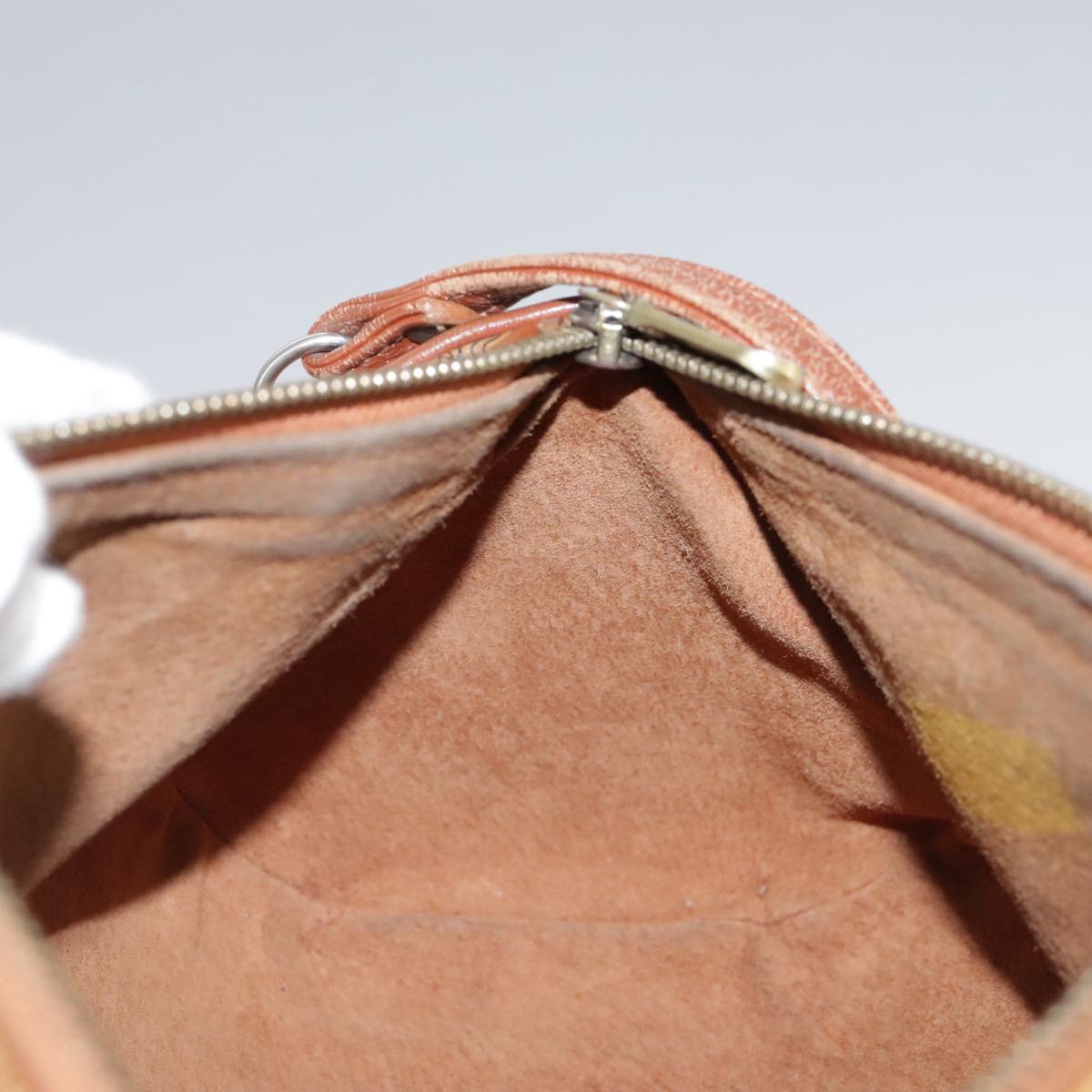 MCM Visetos Brown Leather Shoulder Bag (Pre-Owned)