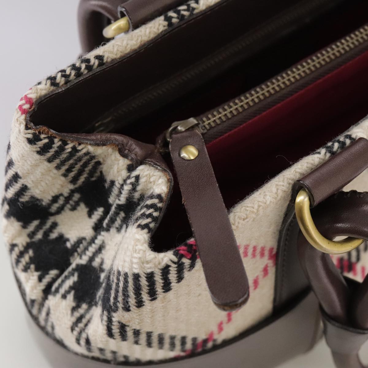Burberry Nova Check Beige Wool Handbag (Pre-Owned)