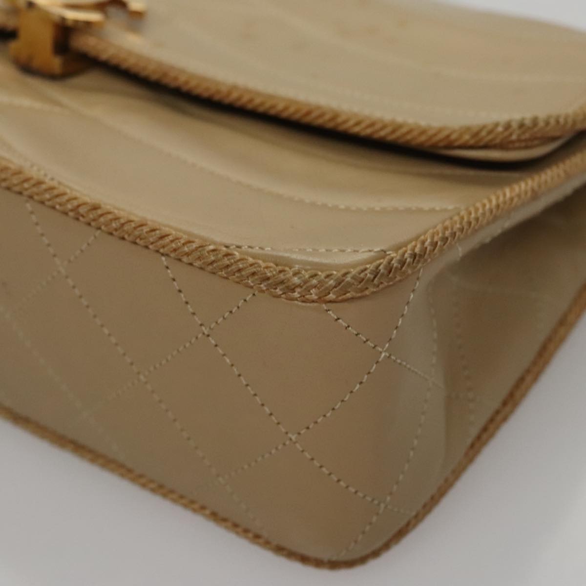 Chanel Single Flap Beige Calfskin Shoulder Bag (Pre-Owned)