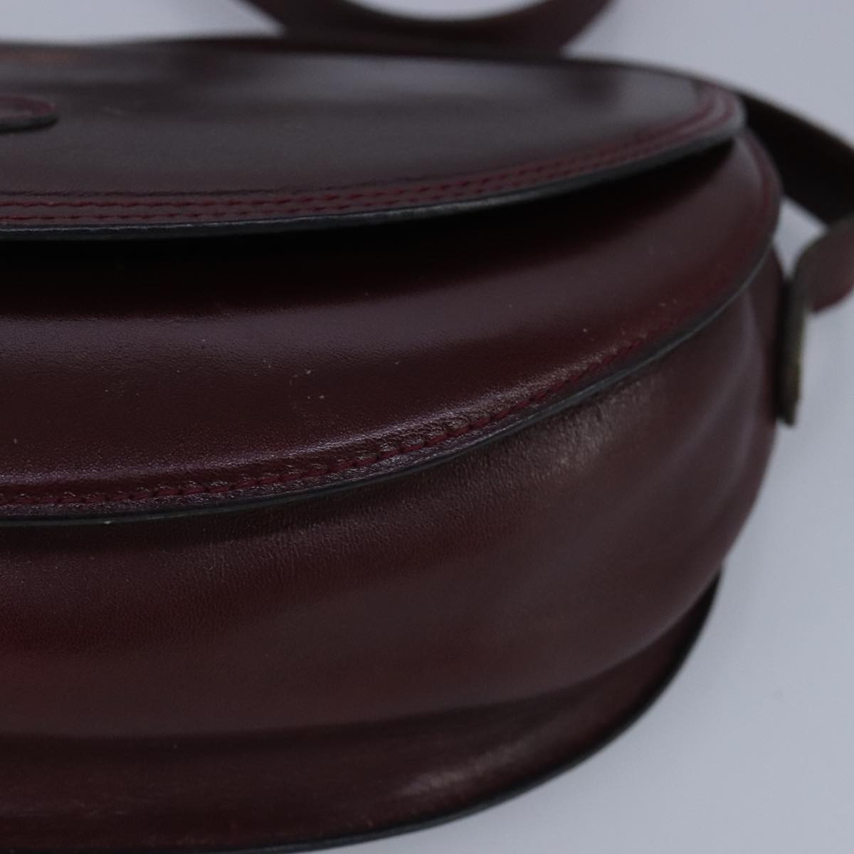 Bally Burgundy Leather Shoulder Bag (Pre-Owned)